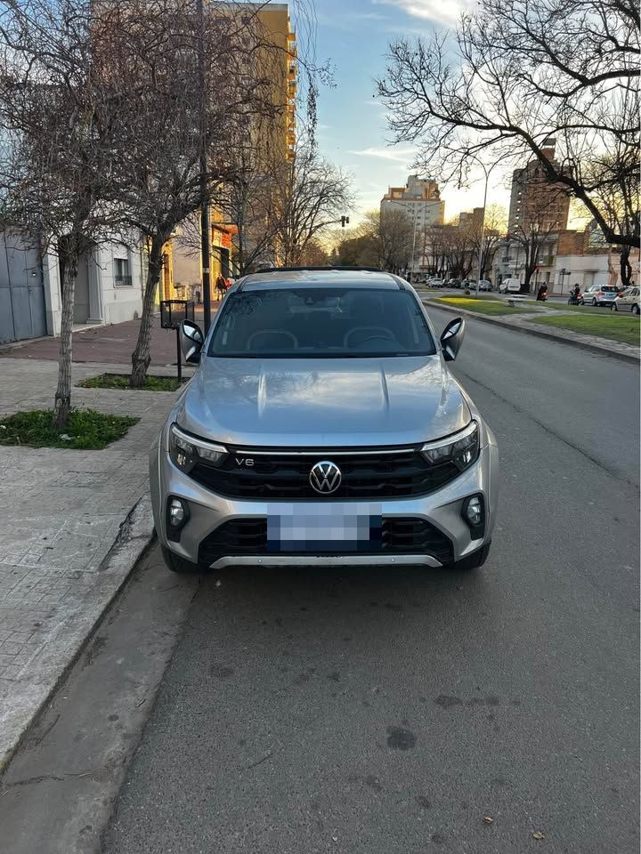 Volkswagen Amarok V6 Highline 2025, foto 5 de 8